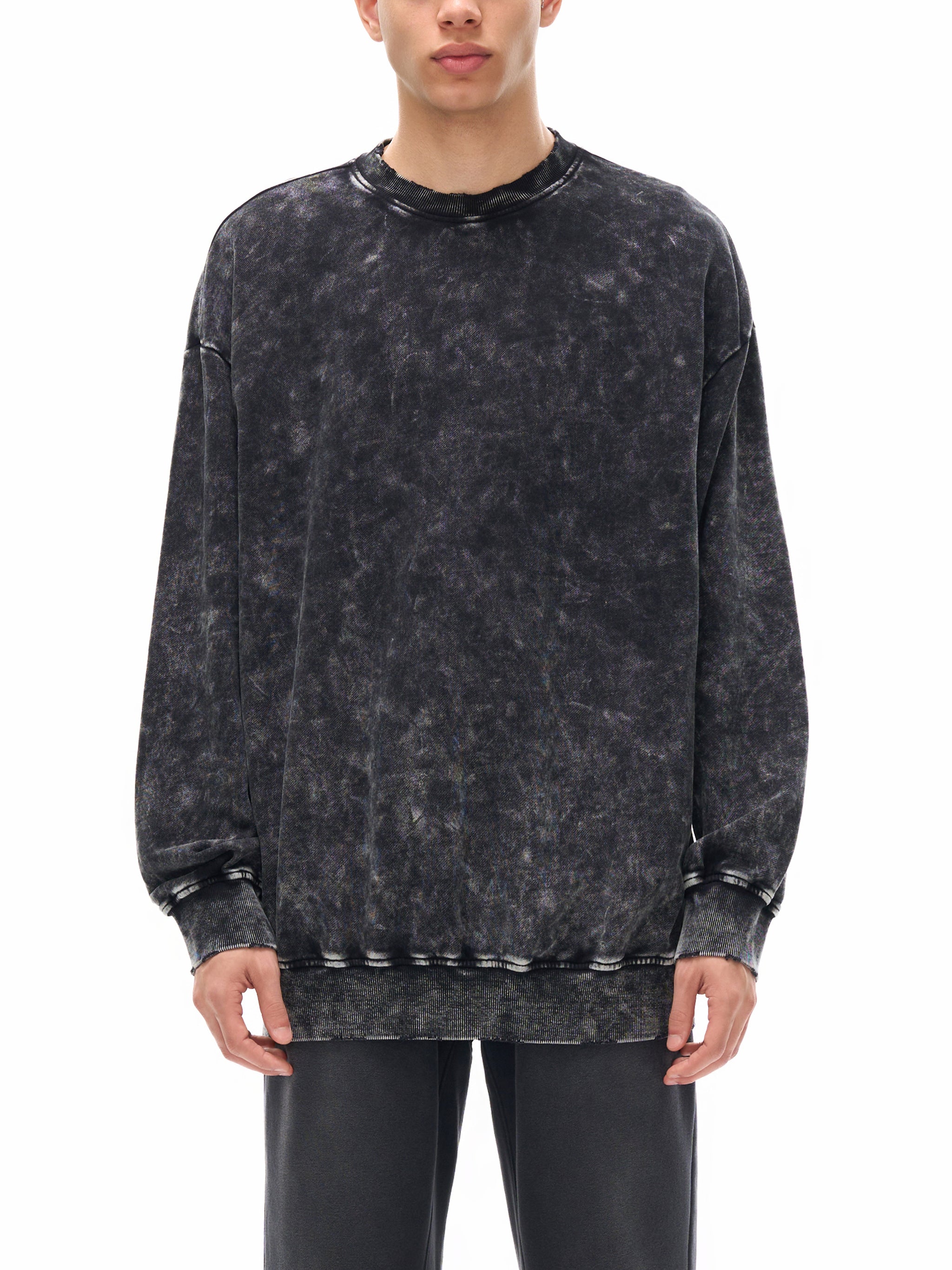'LE TIGRE 🐯' ACID WASH CREWNECK SWEATER (masc sizing)