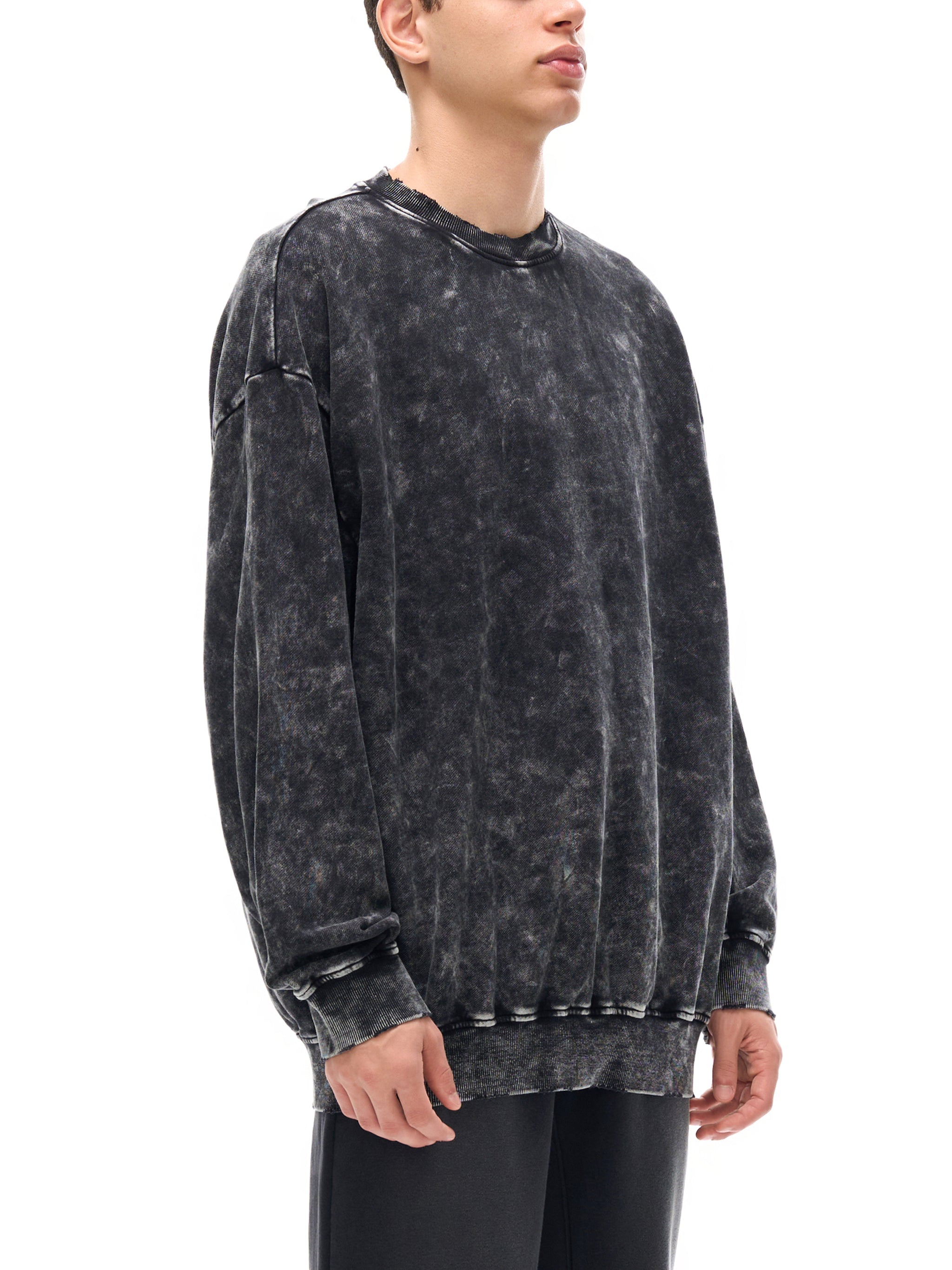 'LE TIGRE 🐯' ACID WASH CREWNECK SWEATER (masc sizing)