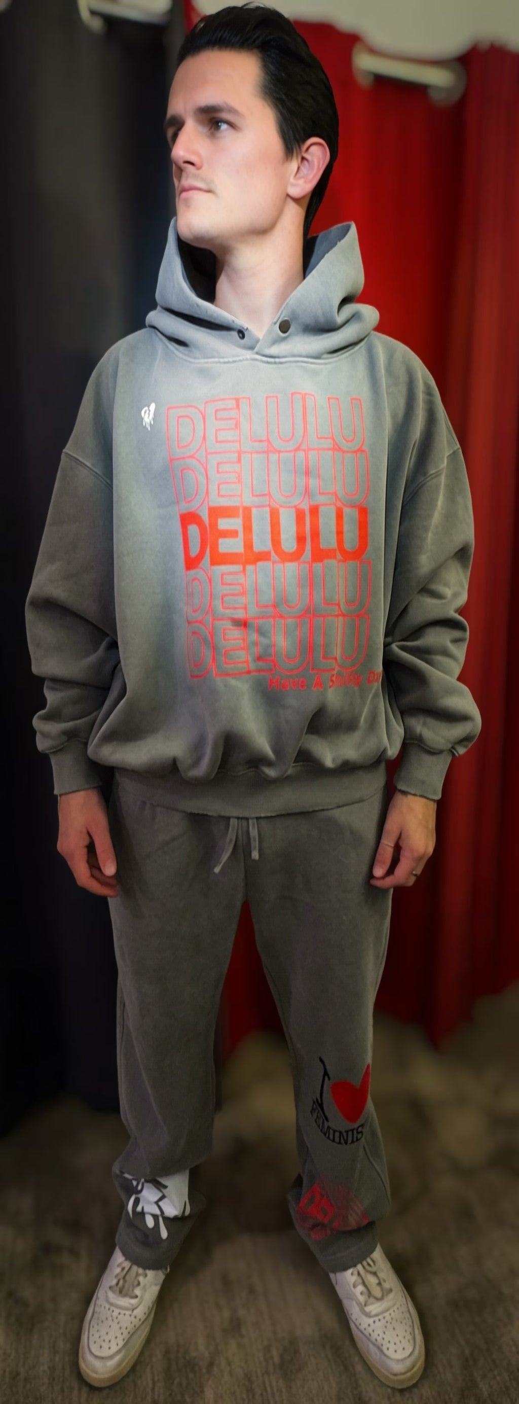 'DELULU 💔' FRAYED HOODIE (masc sizing)